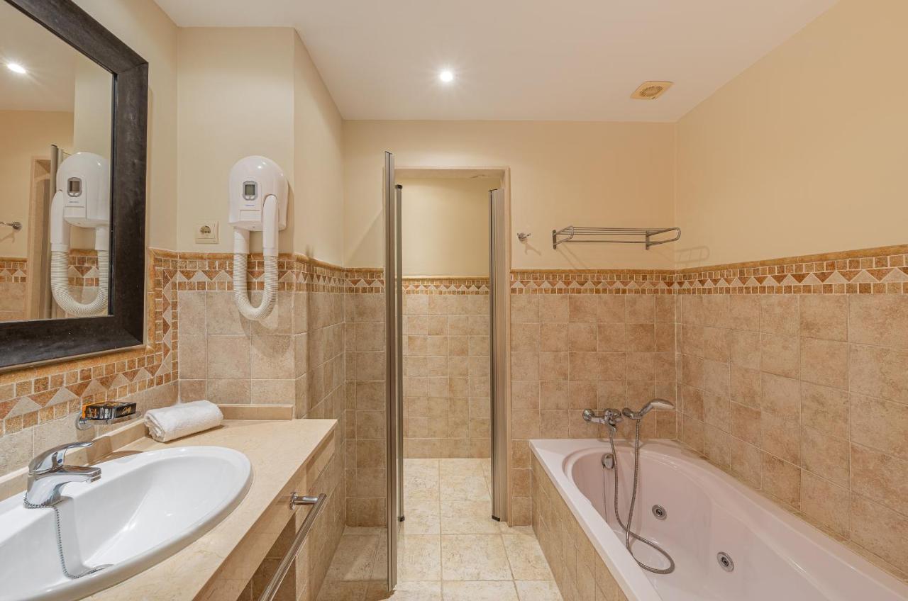 Mijas Costa, Apartment Near To Beach, Wyndham Malaga Exterior photo